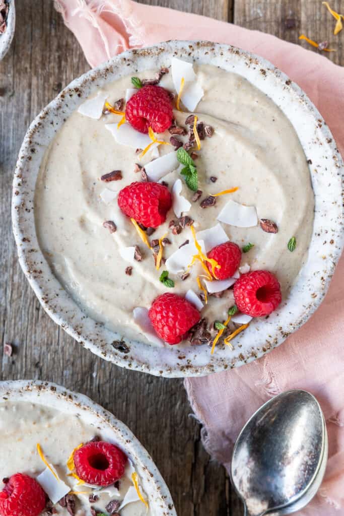 banana and peanut butter smoothie bowl. 
